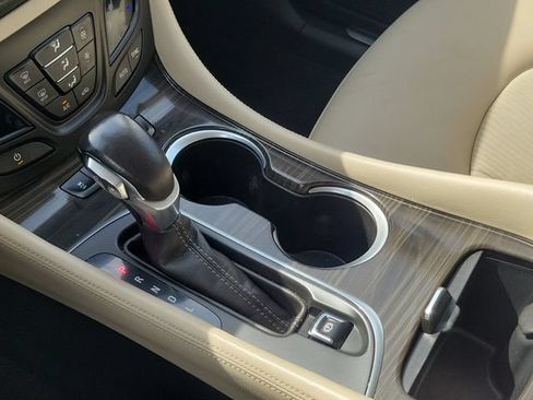 Used 2020 Buick Envision Preferred FWD image 28