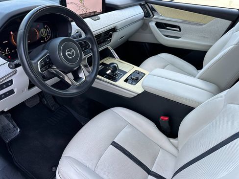 Used 2024 MAZDA CX-90 3.3 Turbo S w/ Premium Plus AWD/4WD image 9
