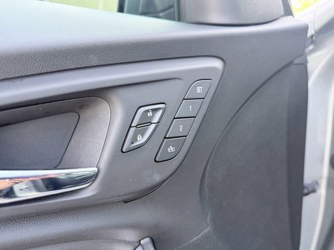 Used 2023 Chevrolet Malibu LT image 31