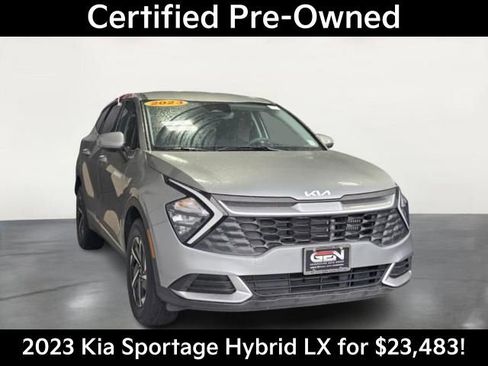 Used 2023 Kia Sportage LX AWD/4WD image 1