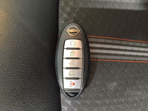 Used 2023 Nissan Altima 2.5 SR AWD/4WD image 32