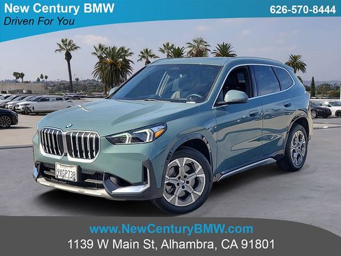 Used 2026 BMW X1 xDrive28i w/ Technology Package AWD/4WD image 1