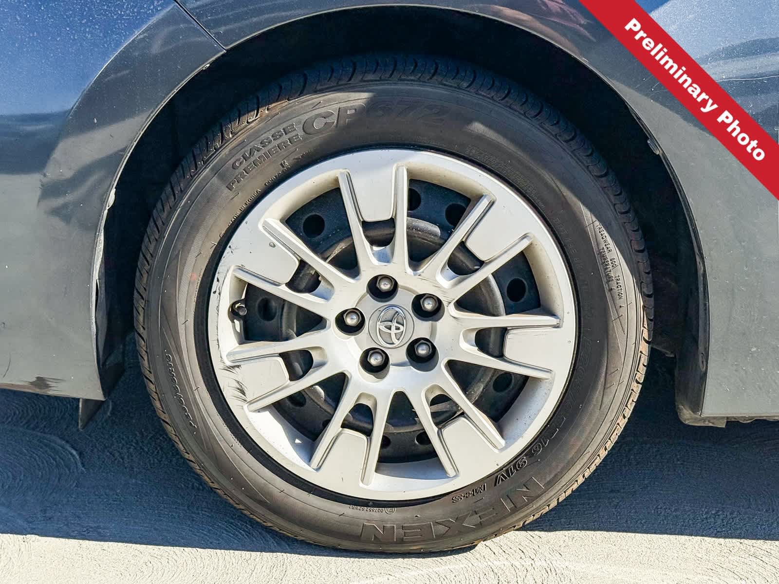 Used 2015 Toyota Corolla S FWD image 11