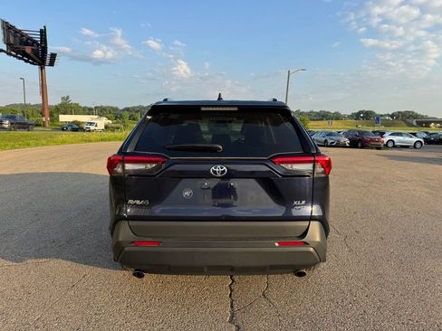 Certified 2022 Toyota RAV4 XLE w/ Convenience Package AWD/4WD image 15
