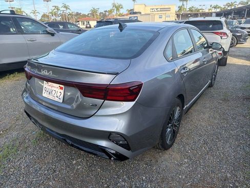 Certified 2023 Kia Forte GT-Line image 3
