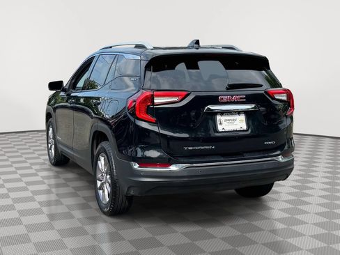 Used 2023 GMC Terrain SLT w/ Infotainment Package II AWD/4WD image 5