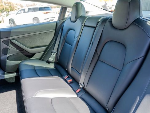 Used 2023 Tesla Model 3 Performance image 18