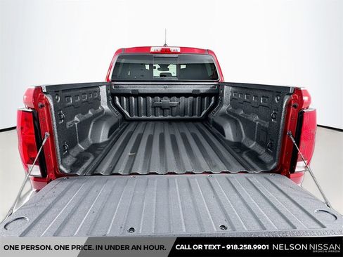 Used 2024 Chevrolet Colorado Trail Boss w/ Advanced Trailering Package AWD/4WD image 24