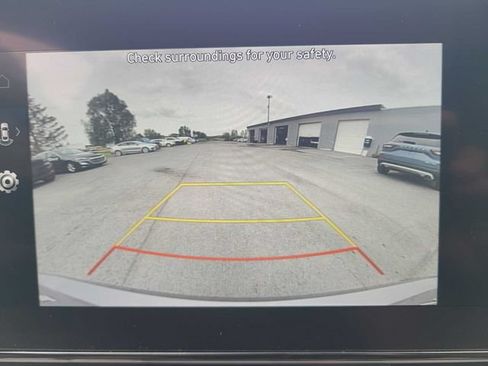 Used 2024 Hyundai Elantra SEL FWD image 25