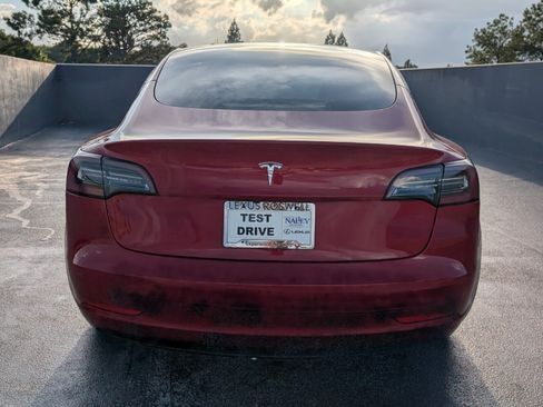 Used 2023 Tesla Model 3 Standard Range RWD image 4