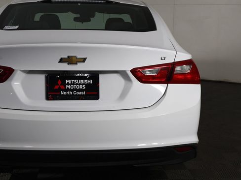 Used 2023 Chevrolet Malibu LT FWD image 14
