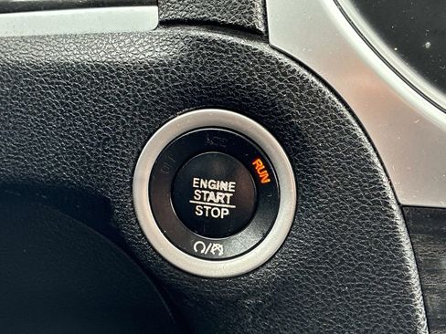 Used 2019 Chrysler 300 Touring w/ Quick Order Package 2EF image 25