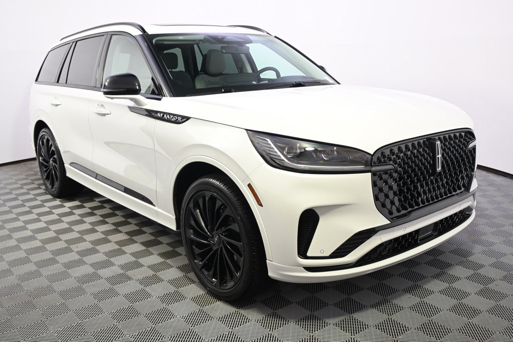 New 2026 Lincoln Aviator Reserve AWD/4WD image 8