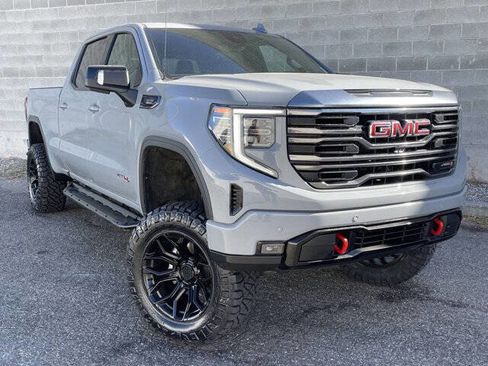 Used 2024 GMC Sierra 1500 AT4 w/ Technology Package image 1
