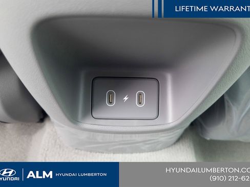 New 2025 Hyundai Elantra SEL FWD image 20