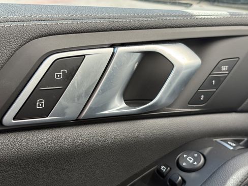 Used 2021 BMW X5 xDrive40i w/ Convenience Package image 31