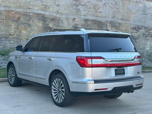 Used 2019 Lincoln Navigator Reserve AWD/4WD image 3