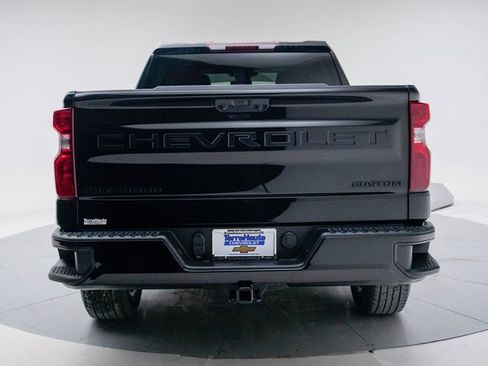 Used 2023 Chevrolet Silverado 1500 Custom w/ LPO, Dark Essentials Package image 5