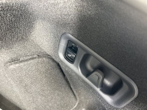 Used 2026 Mercedes-Benz E 350 4MATIC Sedan image 16