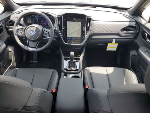 Used 2025 Subaru Forester Limited w/ Popular Package image 19