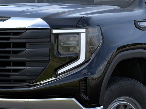 New 2026 GMC Sierra 1500 Pro AWD/4WD image 11