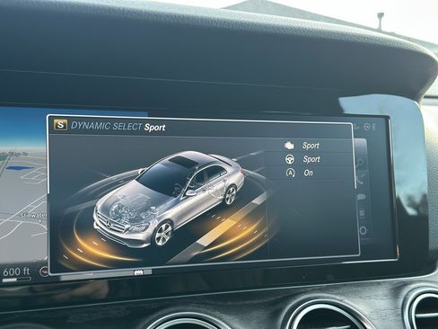 Used 2017 Mercedes-Benz E 300 4MATIC image 37