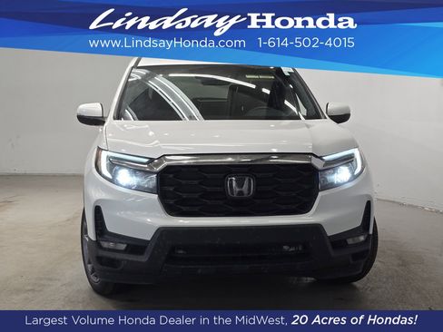 Used 2023 Honda Passport EX-L image 2