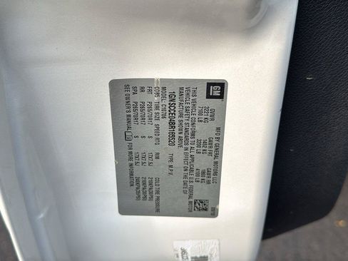 Used 2011 Chevrolet Tahoe LTZ RWD image 20