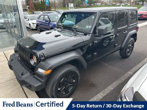 Used 2022 Jeep Wrangler Unlimited Sport image 3