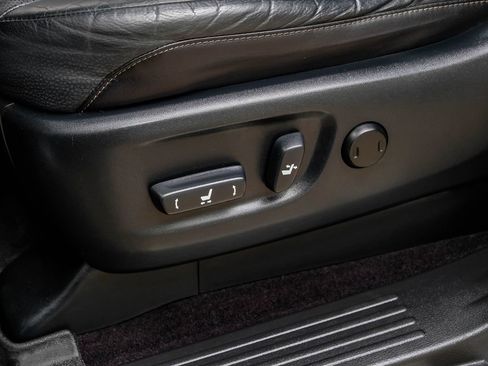 Used 2017 Lexus GX 460 image 29