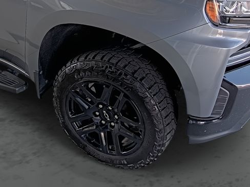 Used 2021 Chevrolet Silverado 1500 LT Trail Boss w/ Bed Protection Package AWD/4WD image 14