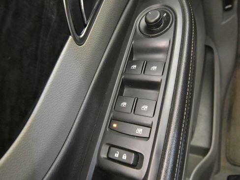 Used 2015 Buick Encore Premium AWD/4WD image 36