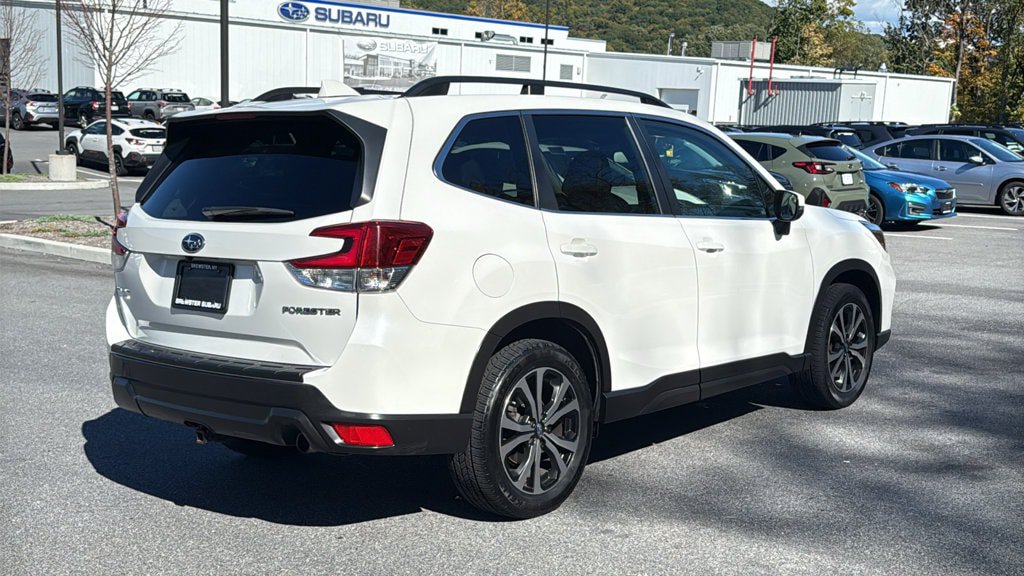 Used 2021 Subaru Forester Limited AWD/4WD image 4