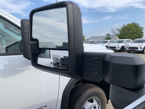 New 2025 GMC Sierra 2500 Pro w/ Convenience Package image 20