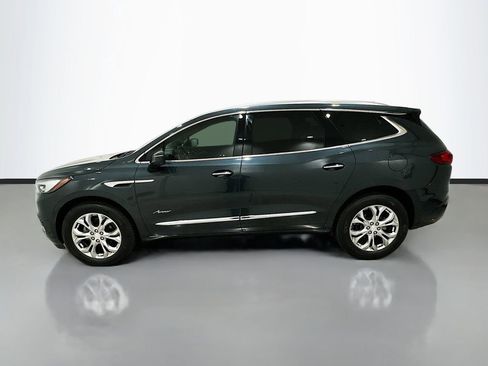 Used 2020 Buick Enclave Avenir w/ Avenir Technology Package FWD image 4
