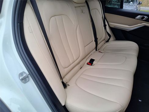 Certified 2022 BMW X5 sDrive40i w/ Premium Package image 26