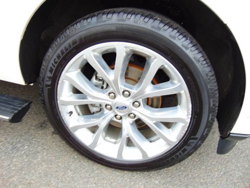 Used 2018 Ford Expedition Limited w/ Equipment Group 302A image 62