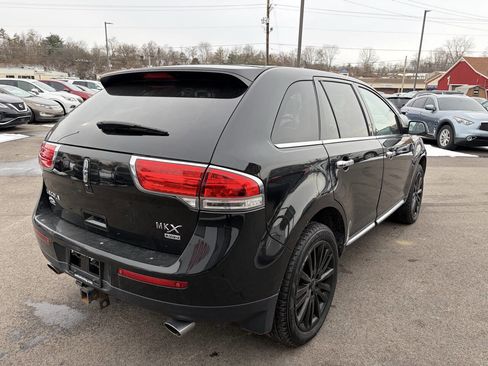 Used 2013 Lincoln MKX AWD image 8
