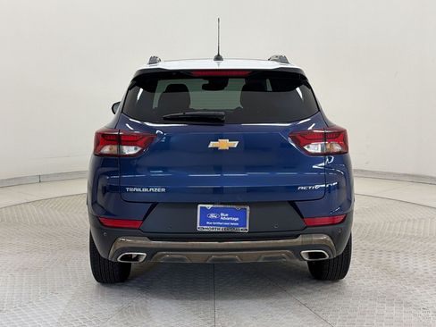 Used 2023 Chevrolet TrailBlazer ACTIV w/ Sun and Liftgate Package FWD image 10