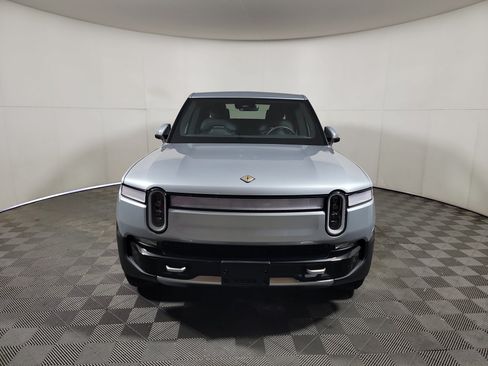 Used 2024 Rivian R1T Adventure Dual AWD/4WD image 8