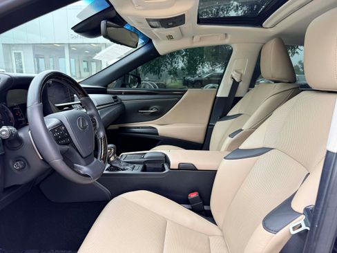 Used 2021 Lexus ES 350 w/ Premium Package FWD image 13