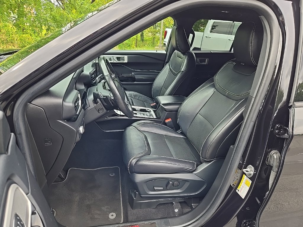 Used 2022 Ford Explorer ST w/ Equipment Group 401A AWD/4WD image 13