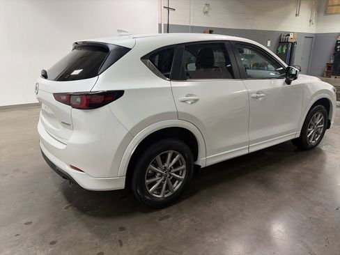 Used 2025 MAZDA CX-5 AWD 2.5 S w/ Preferred Package image 3