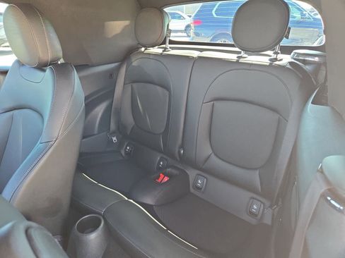 Used 2017 MINI Cooper Convertible image 17