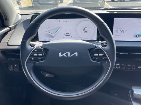 Certified 2024 Kia EV6 Light image 11