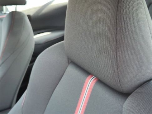 Certified 2025 Toyota Corolla SE image 11