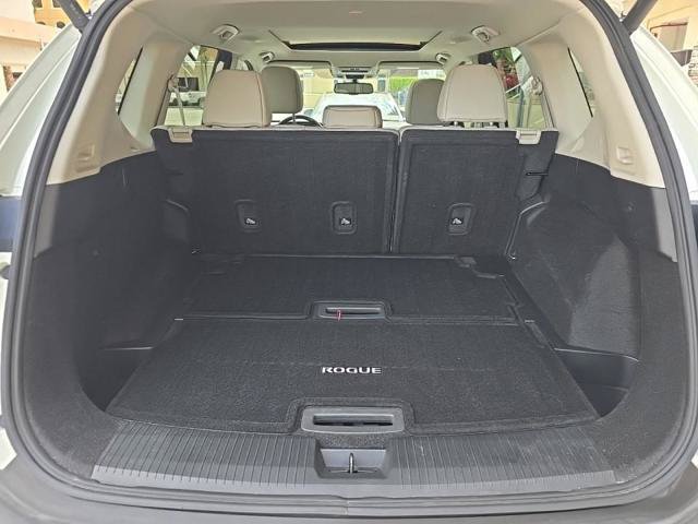 Used 2023 Nissan Rogue SL w/ SL Premium Package FWD image 13