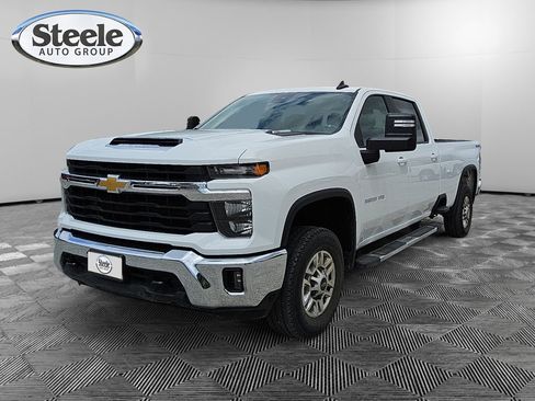 Used 2025 Chevrolet Silverado 2500 LT w/ Convenience Package image 1