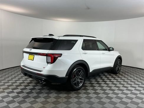 Used 2026 Ford Explorer ST w/ Sun And Sound Package AWD/4WD image 5