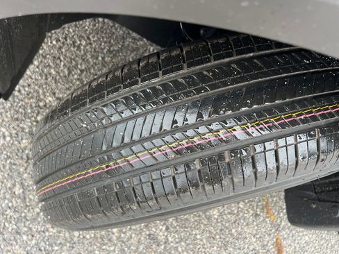 New 2026 Nissan Kicks S image 27